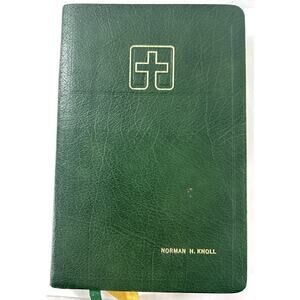 Lutheran Book of Worship Hymnal Green Hardcover 1979 4th Printing Augsburg
